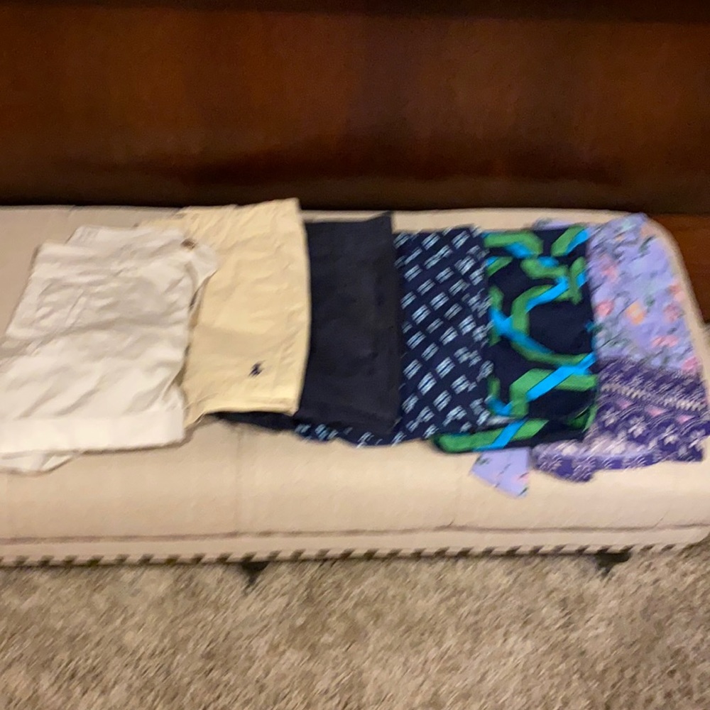 Bundle of Ladies size 4 shorts